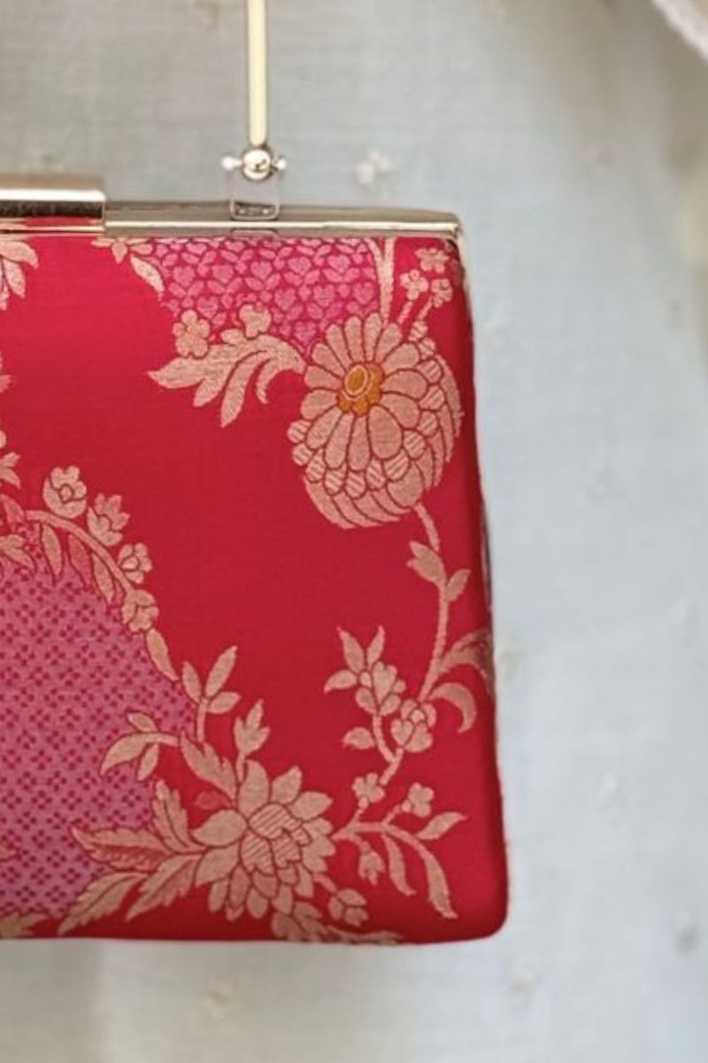 Simar Pure Katan Silk Clutch - Red