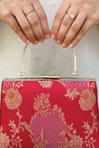 Simar Pure Katan Silk Clutch - Red