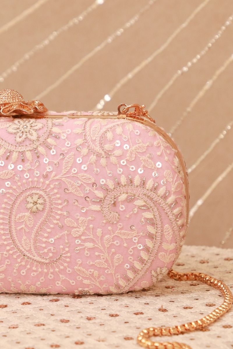 AMYRA - Rhea Threadwork Clutch - Pink