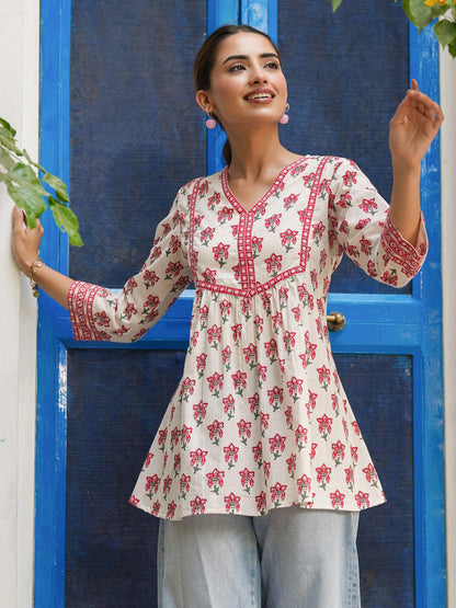 Ethnic Motifs Printed V-Neck Pure Cotton A-Line Top