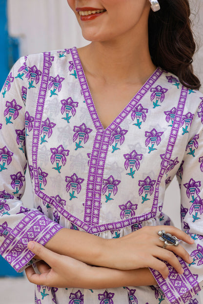 Women Floral Printed V-Neck A-Line Cotton Top