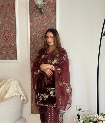 Sequence Embroidery Work Winter Special Velvet Kurti Pant Dupatta Set (Ready to Wear) Ethenika.com