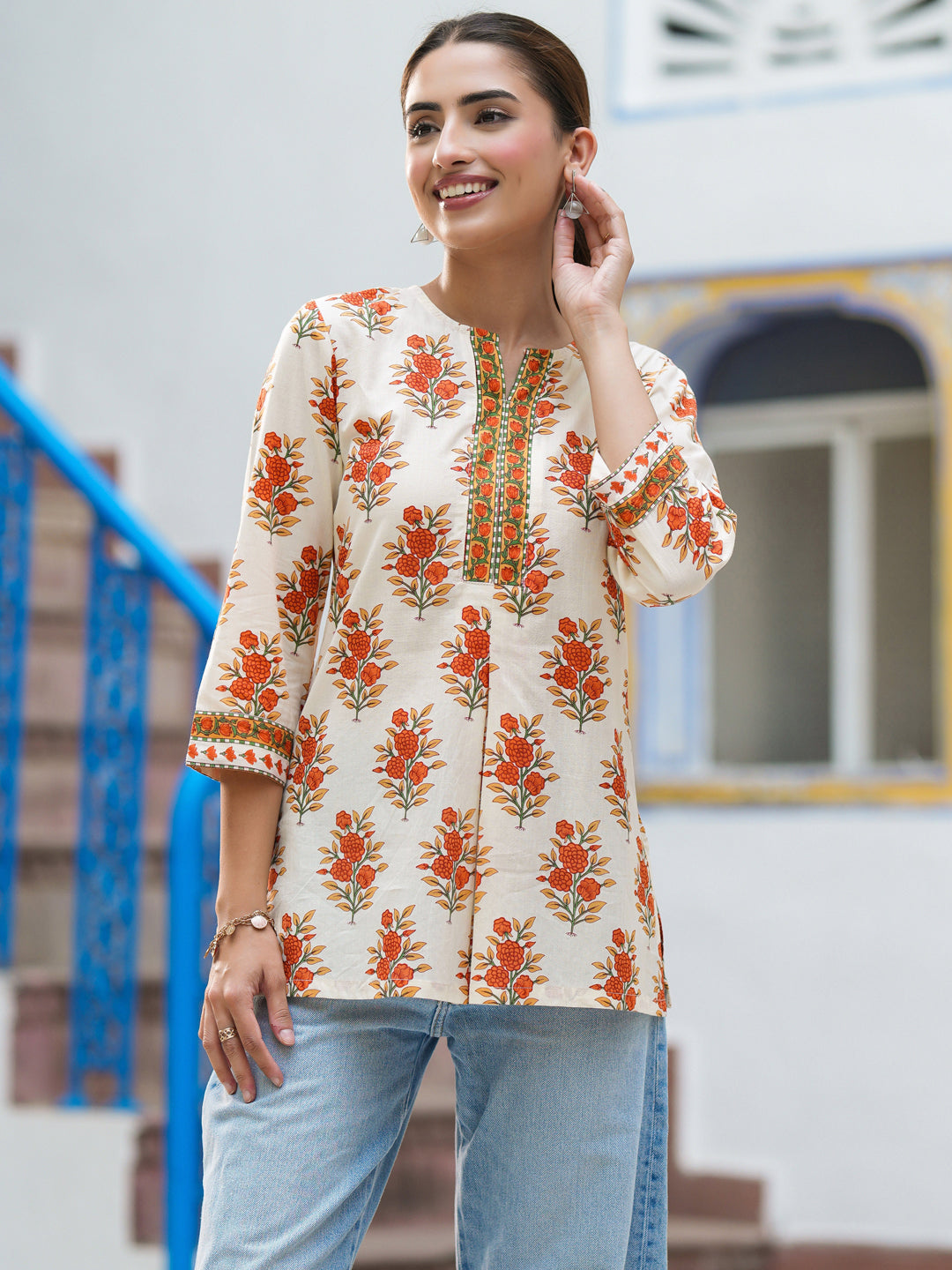 Soft cotton floral printed top