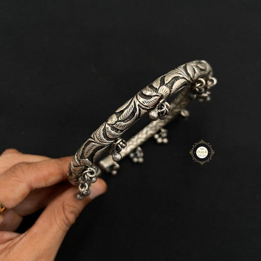 Utsav Chitai Ghungroo Leg Kada