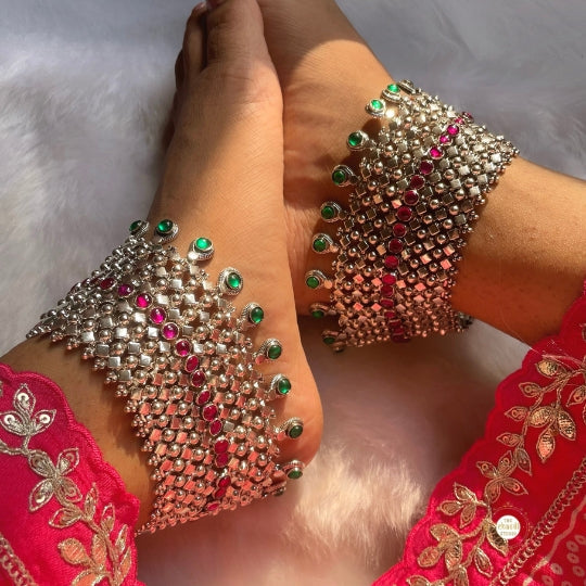 Jashn Stone Anklet (Made to Order)