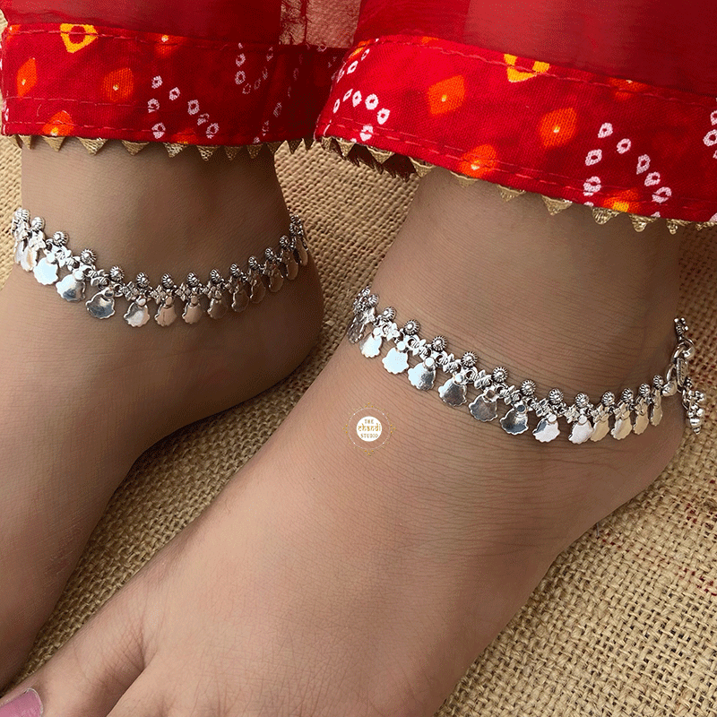 Blooming Petals Anklet