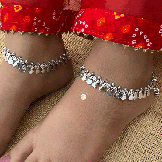 Blooming Petals Anklet