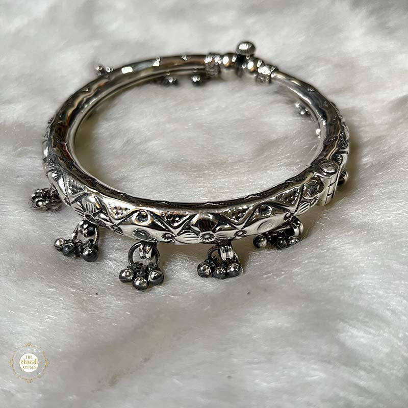 925 Sterling Silver Ghungroo Leg Kada (Piece)