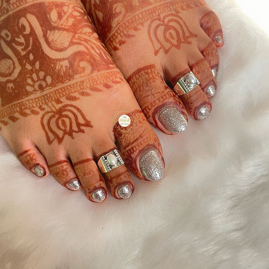  Buy Pure Silver Stone Toe Ring Online