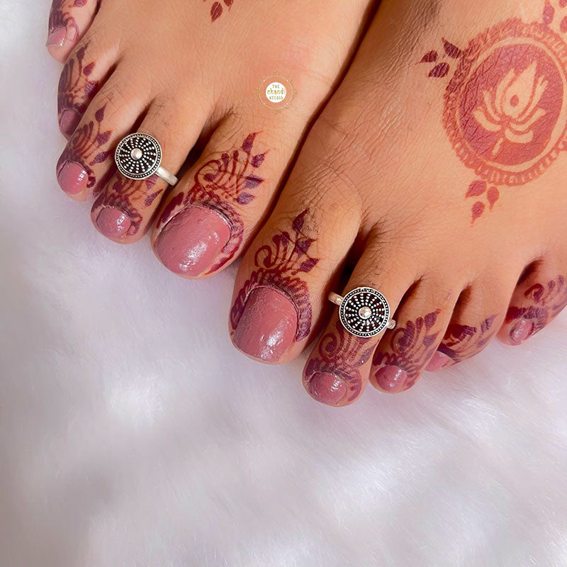 Utsav Toe Ring