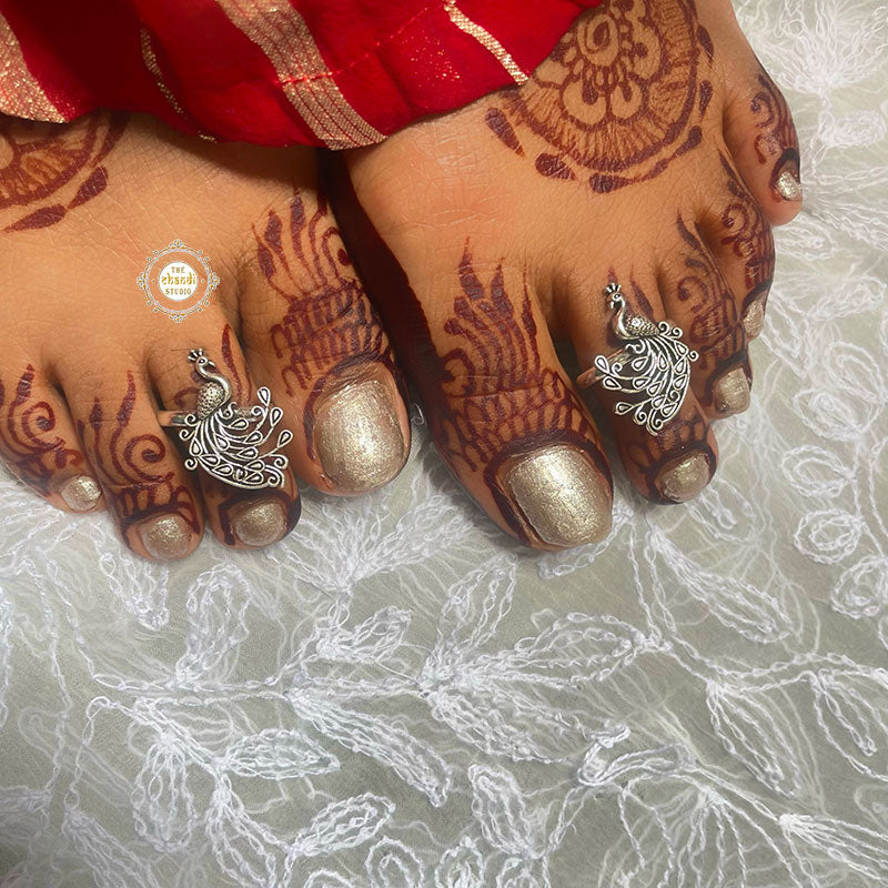 Buy Silver Dancing Peacock Toe Ring Online For Women