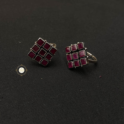 stone toe rings
