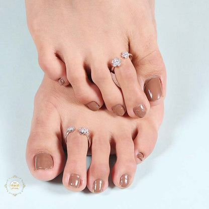Sparkling Silver Butterfly Toe Ring