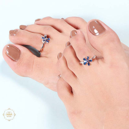Sterling Silver Sparkling Flower Toe Ring