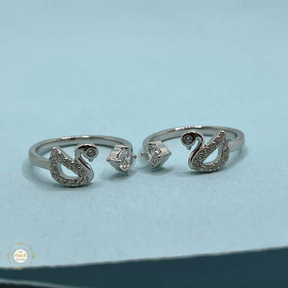 Sterling Silver Sparkling Graceful Swan Toe Ring