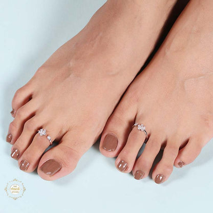 Sterling Silver Sterling Floral Elegance Toe Ring