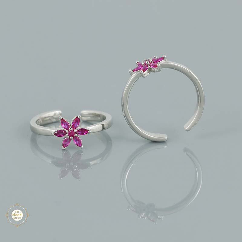 Sterling Silver Sparkling Radiant Shimmer Toe Ring