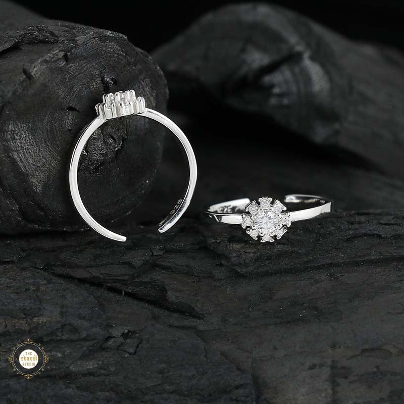 Sterling Silver Sparkling Twilight Flower Ring