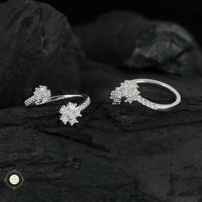 Sterling Silver Sparkling Bloom Shine Toe Ring