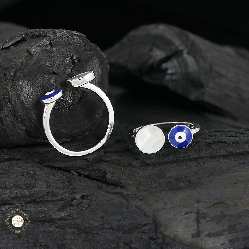 Sterling Silver Sparkling evil eye toe ring