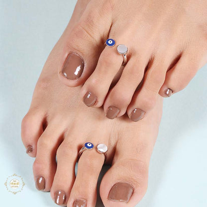 Sterling Silver Sparkling evil eye toe ring