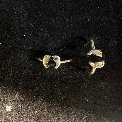 Sterling Silver Tiny Feet Toe Ring