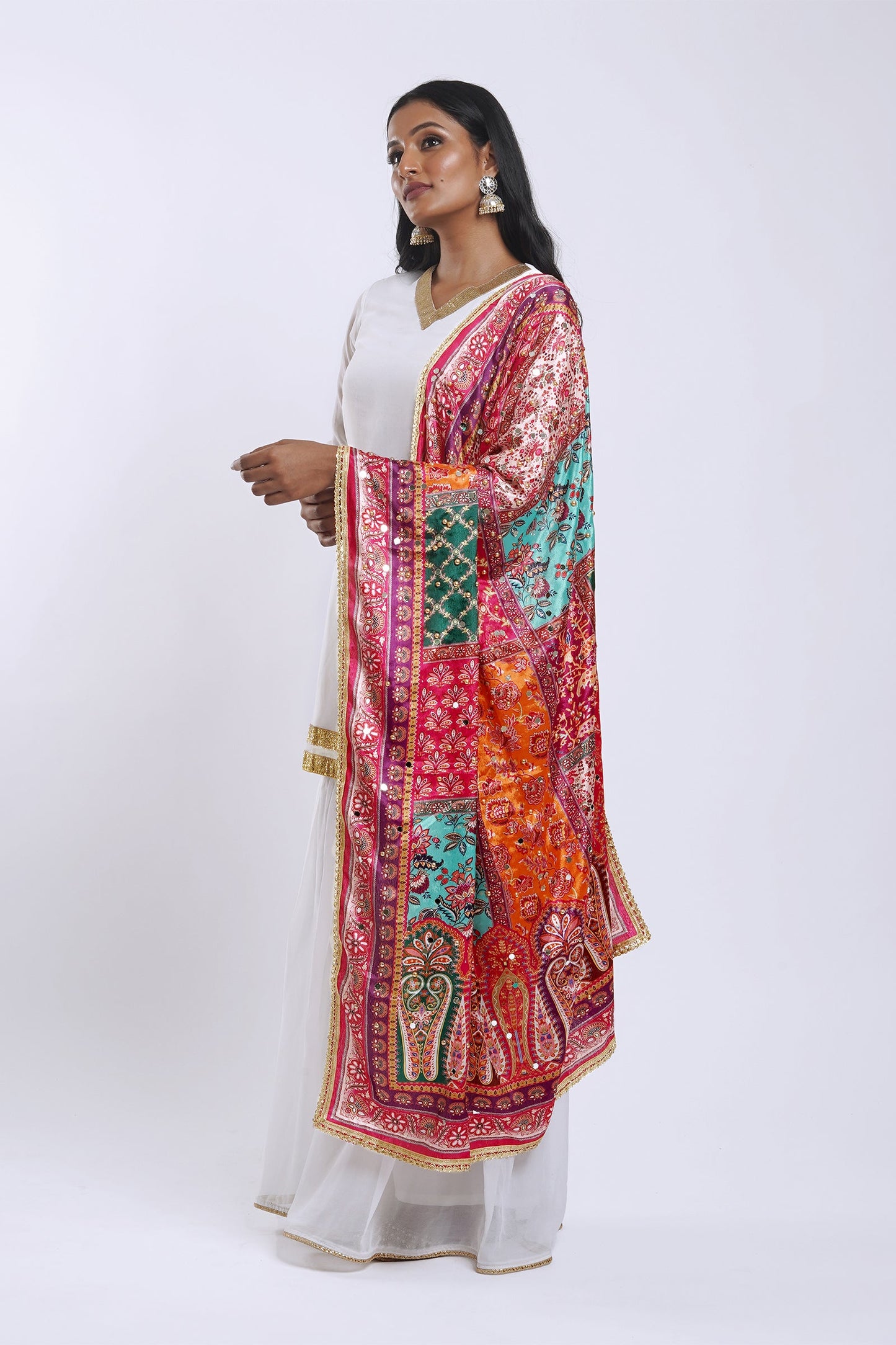 Teejh Rangoli Rhapsody Embellished Printed Dupattajv,h