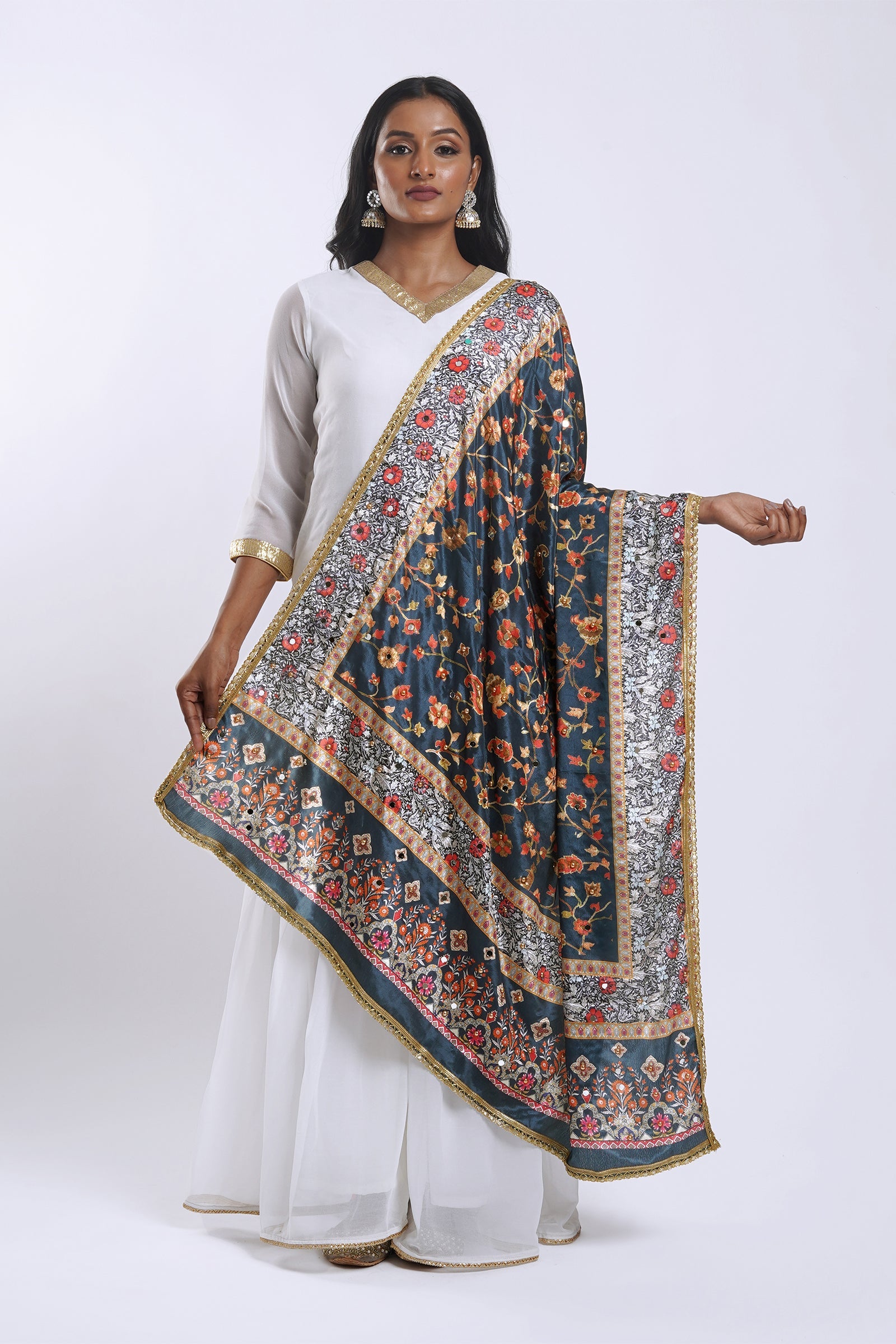 Teejh Amrapali Embellished Printed Dupatta