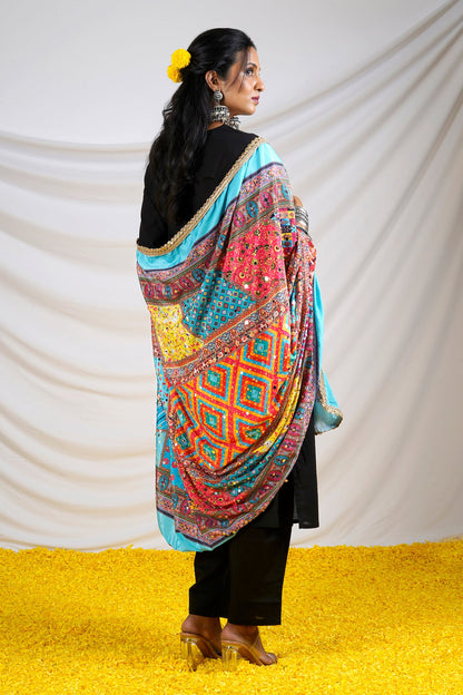 Teejh Rangila-Re Embellished Printed Dupatta