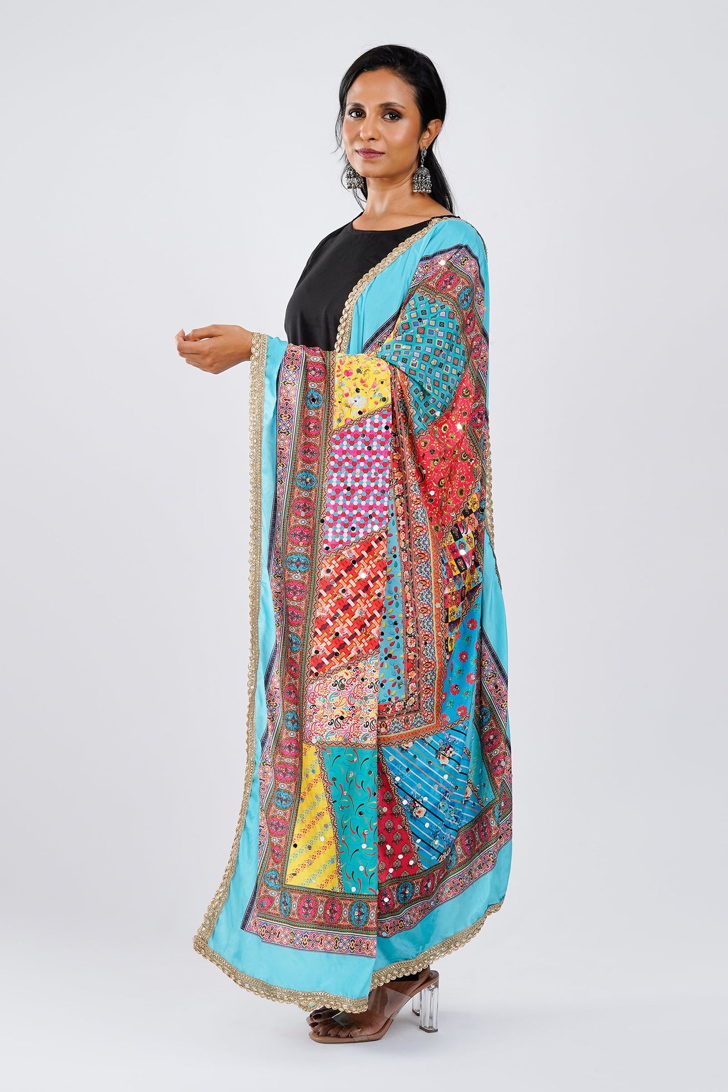 Teejh Rangila-Re Embellished Printed Dupatta