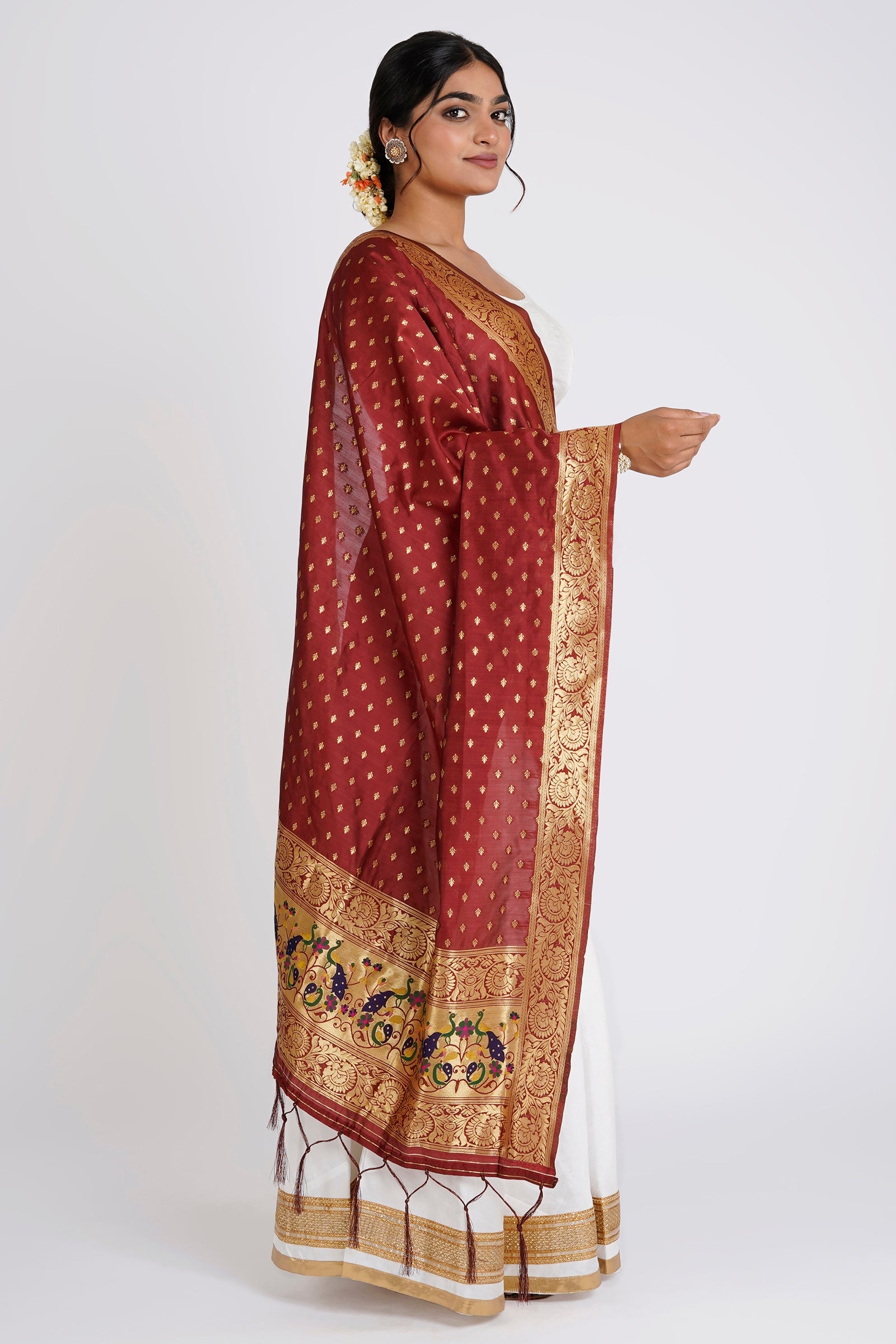 Teejh Chandira Burgundy Banarasi Dupatta
