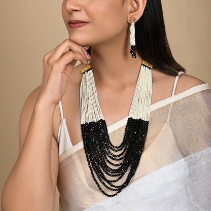 Teejh Jareen Black and White Gold Necklace Set