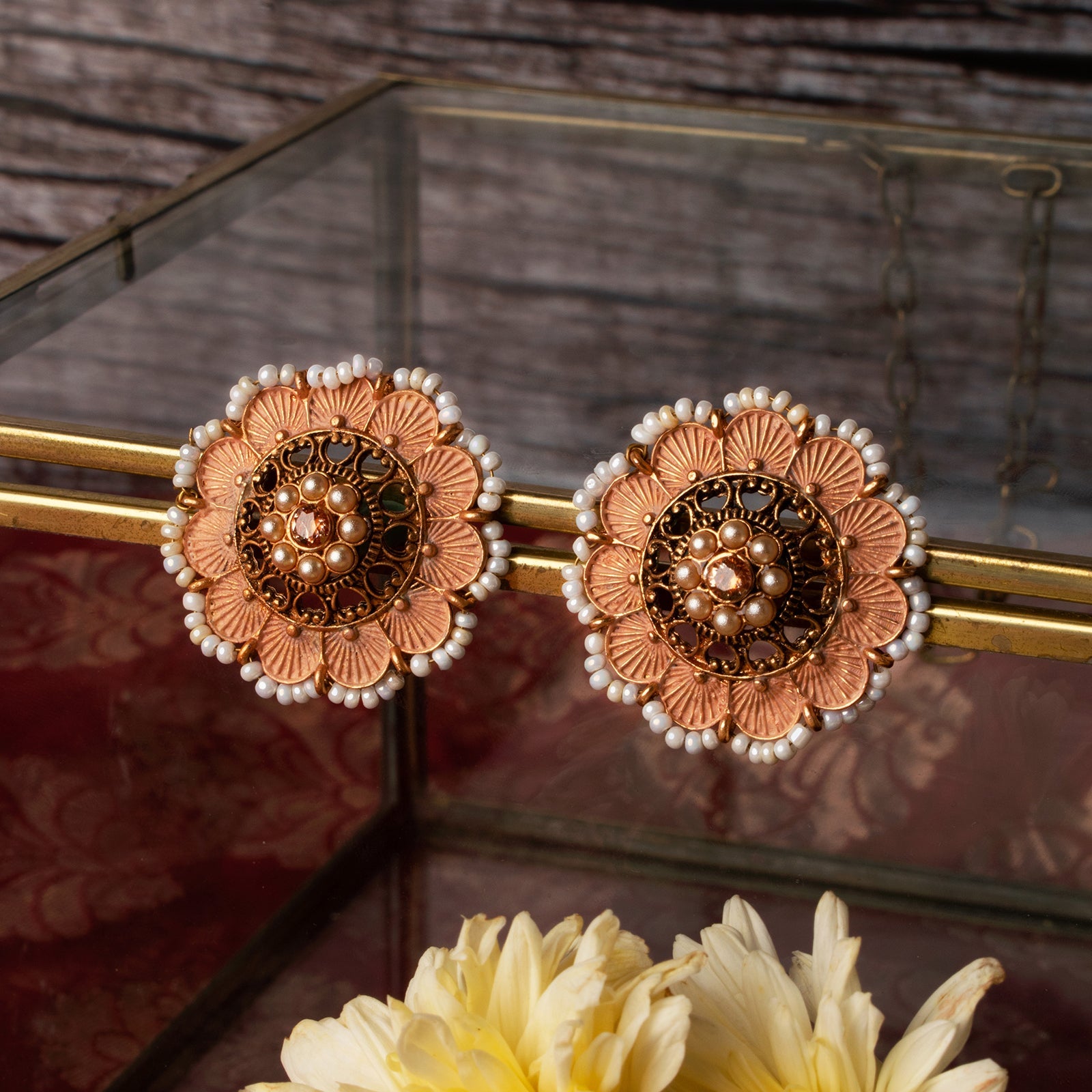 Teejh Pragya Nude Pink Gold Enamel Stud