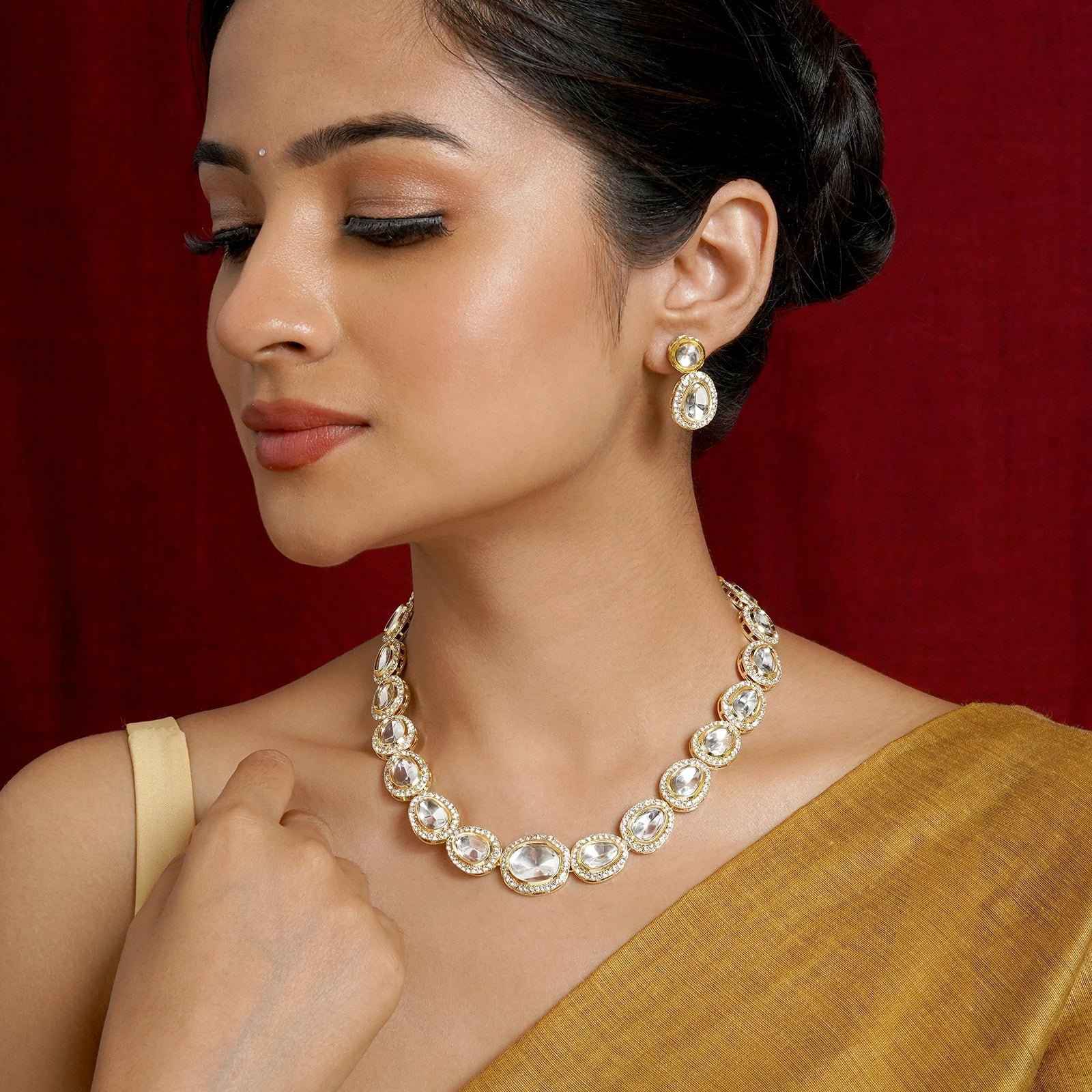 Teejh Heer Light Gold Uncut Stone Necklace Set