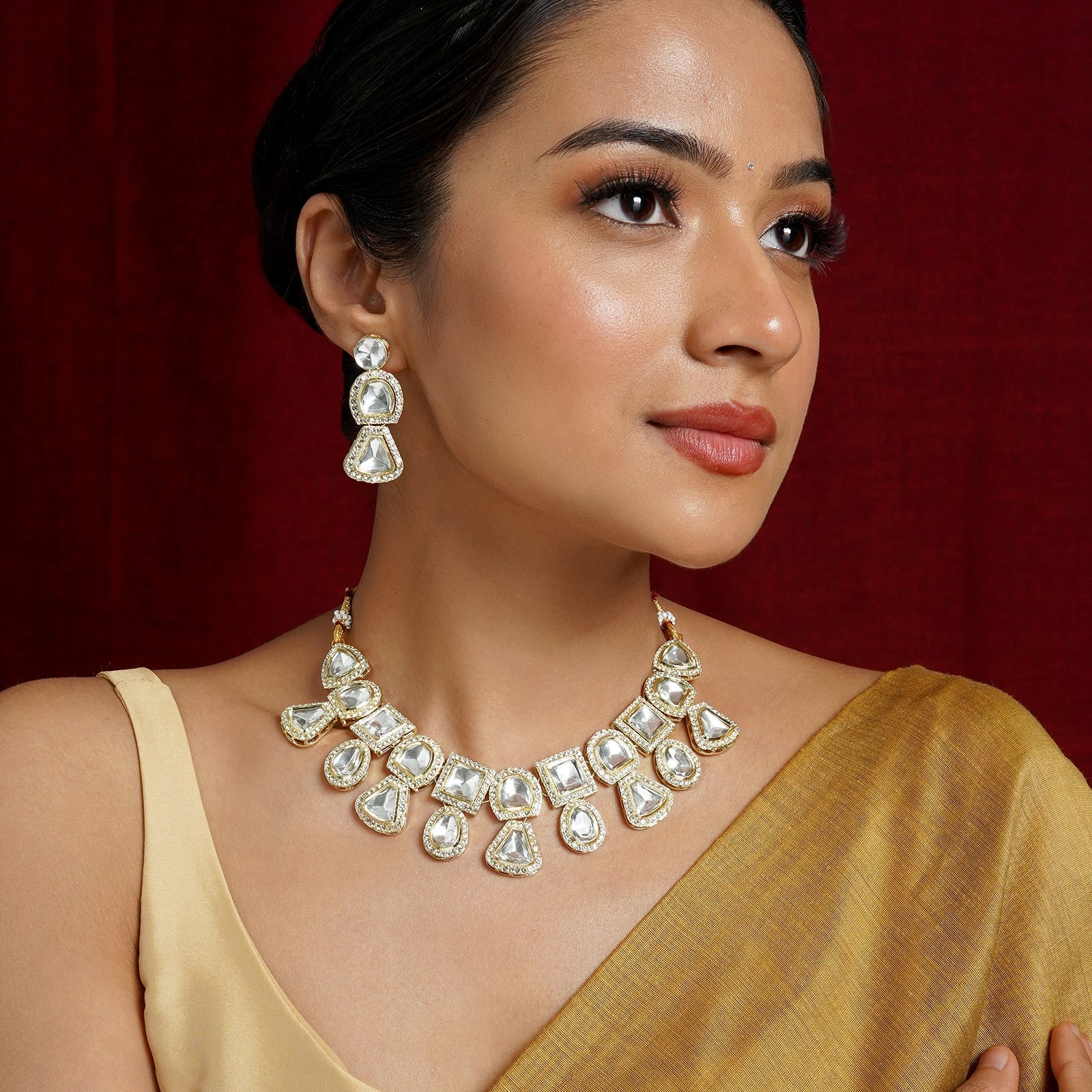Teejh Taani Light Gold Necklace Set