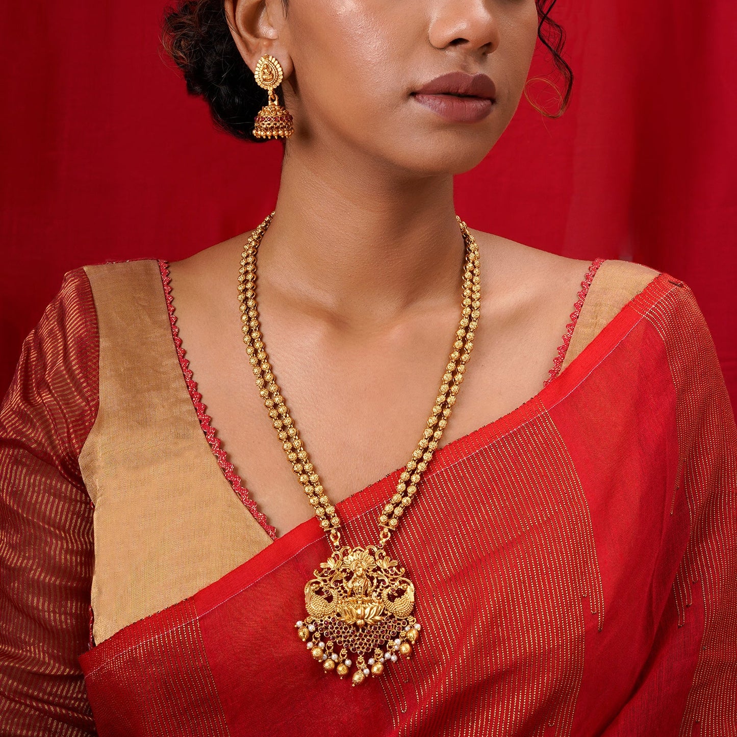 Teejh Akasha Gold Necklace Set