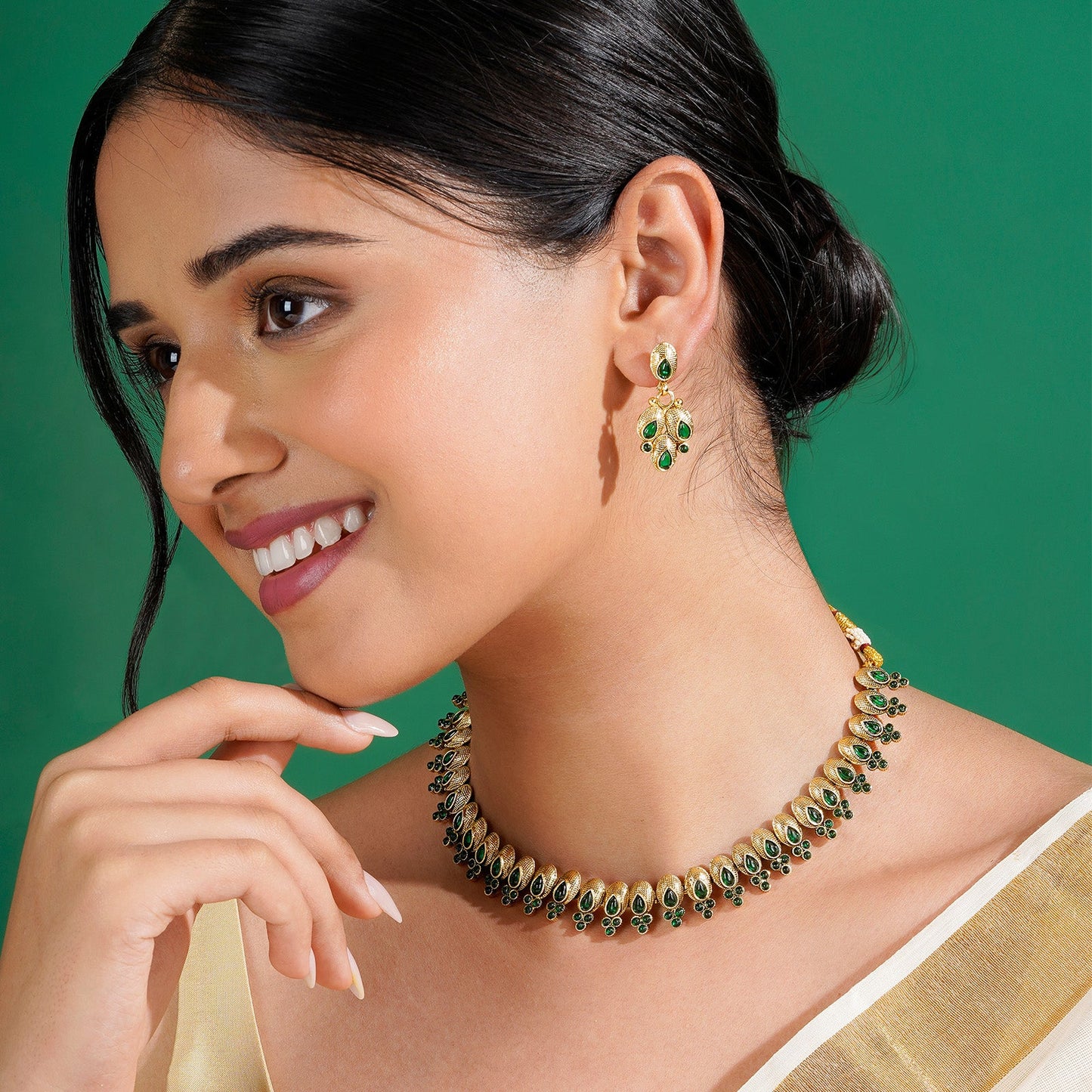 Teejh Chitrangada Green Gold Necklace Set