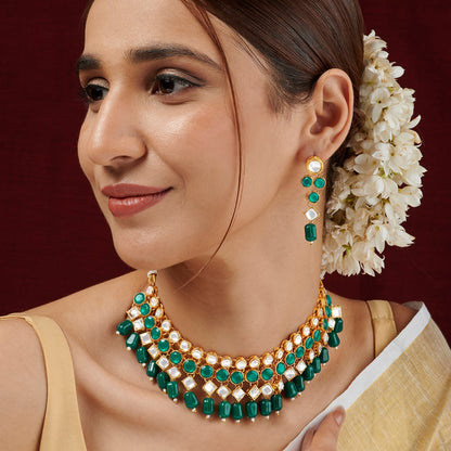 Teejh Reya Green Gold Necklace Set