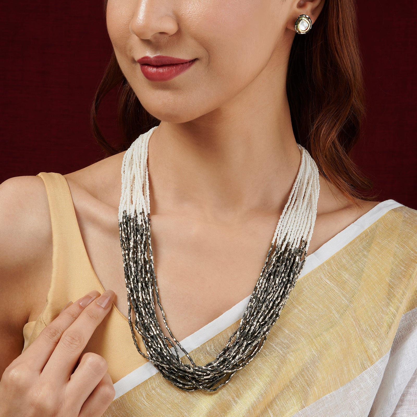 Teejh Noorani White- Grey Beads Necklace set