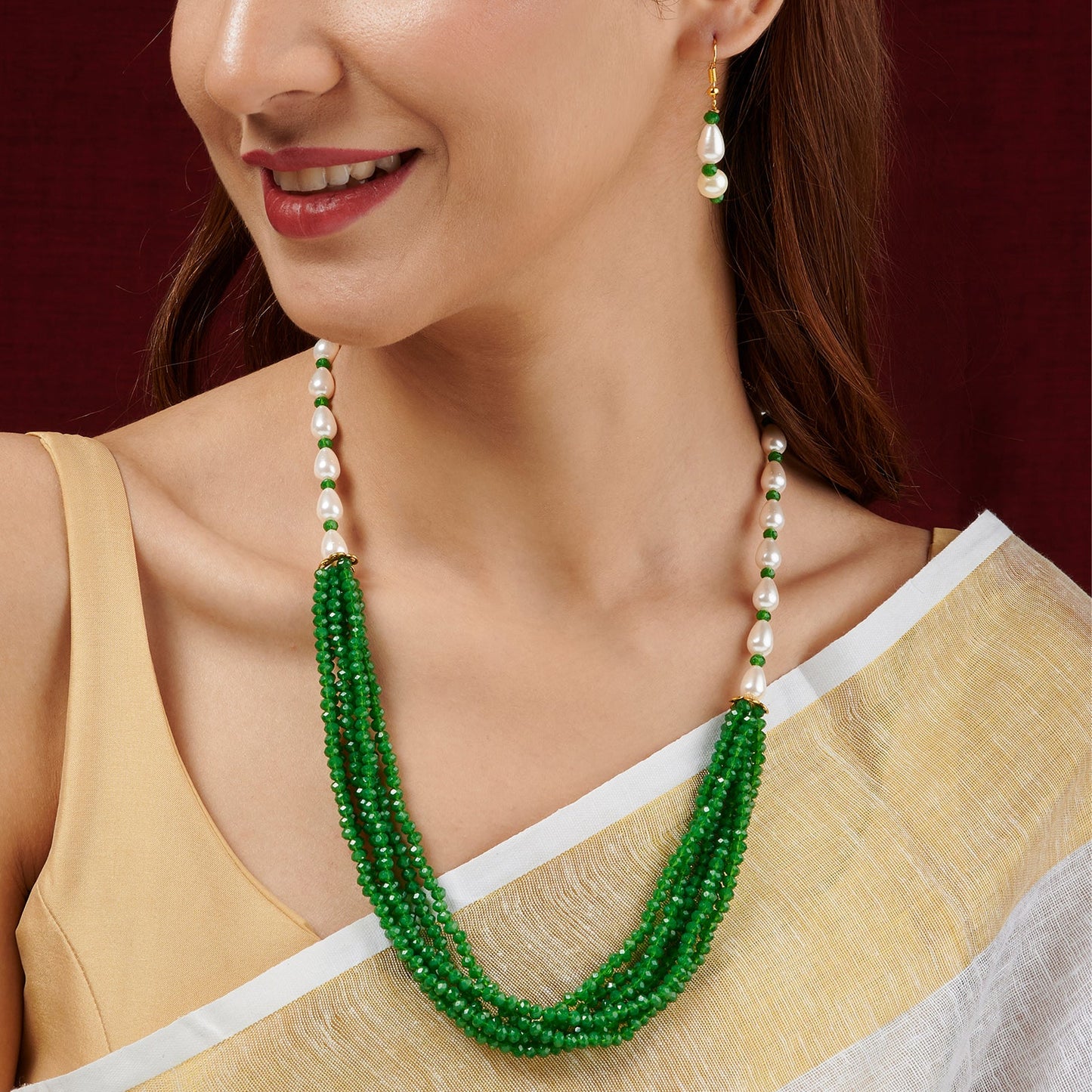 Teejh Chakra White and Green beaded Necklace Set