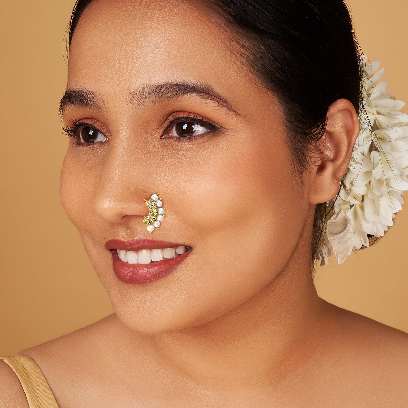 Teejh Shoni Gold and White Pearl Nosepin
