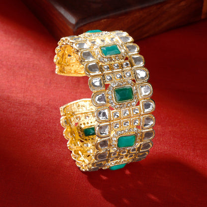Teejh Kaarvi Green stone Gold Bracelet