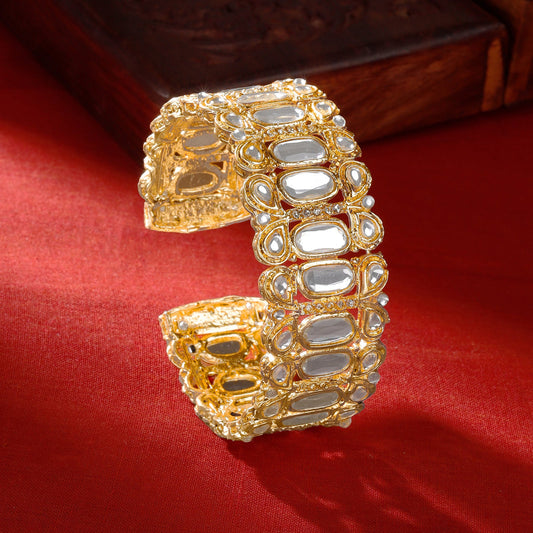 Teejh Kusumini intricate Gold Bracelet