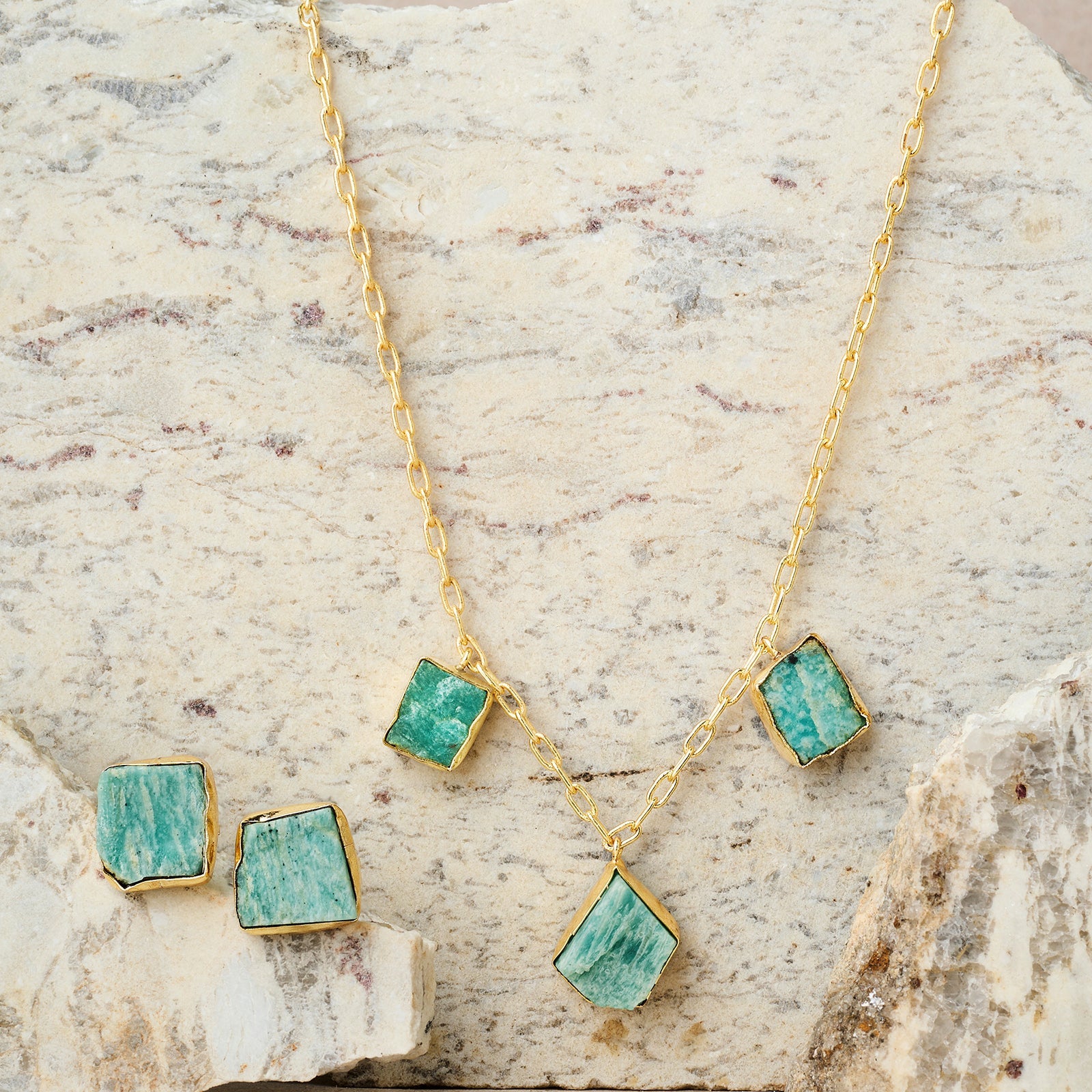 Teejh Seraya Turquoise Natural Stone Necklace Set