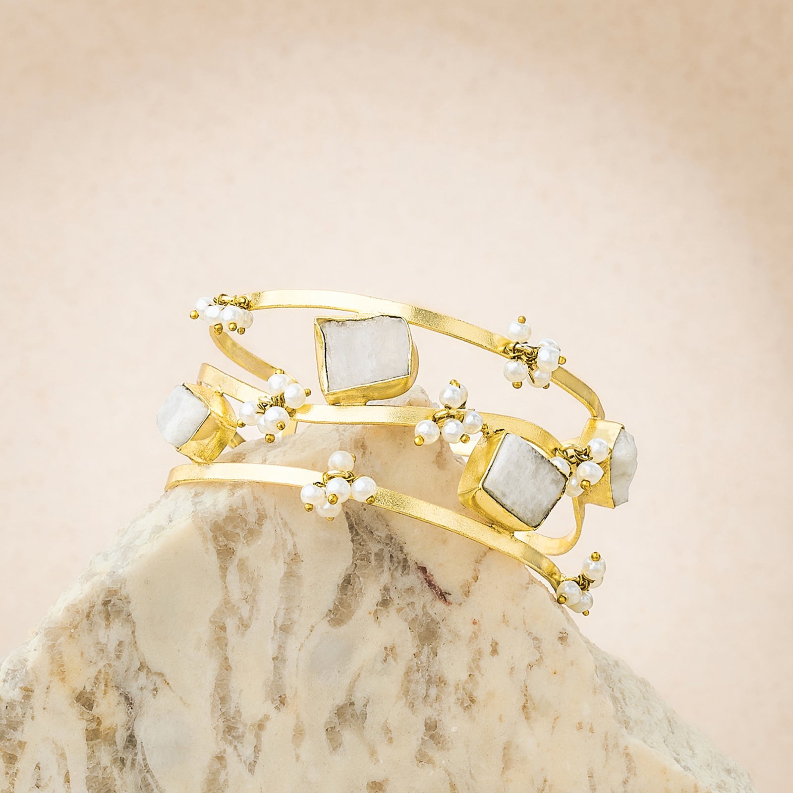 Teejh Amiraani White Natural Stone Bracelet