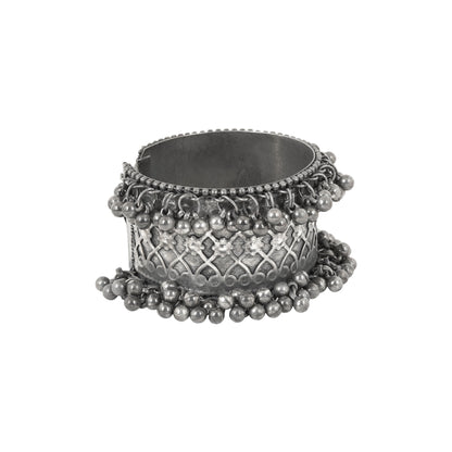 Teejh Veerthi  Stacked Bracelet Set