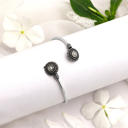 Aparna White Circular Silver Oxidized Bracelet - Teejh
