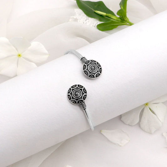 Rudra Circular Silver Oxidized  Bracelet - Teejh