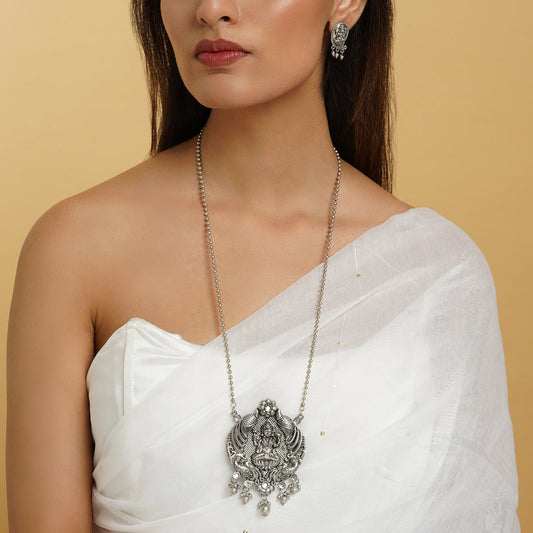 Teejh Sayyid Silver Oxidised Necklace Set