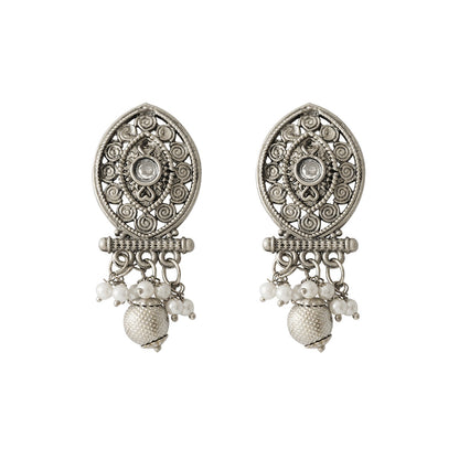Teejh Prabhavati Silver Oxidised White Necklace Set